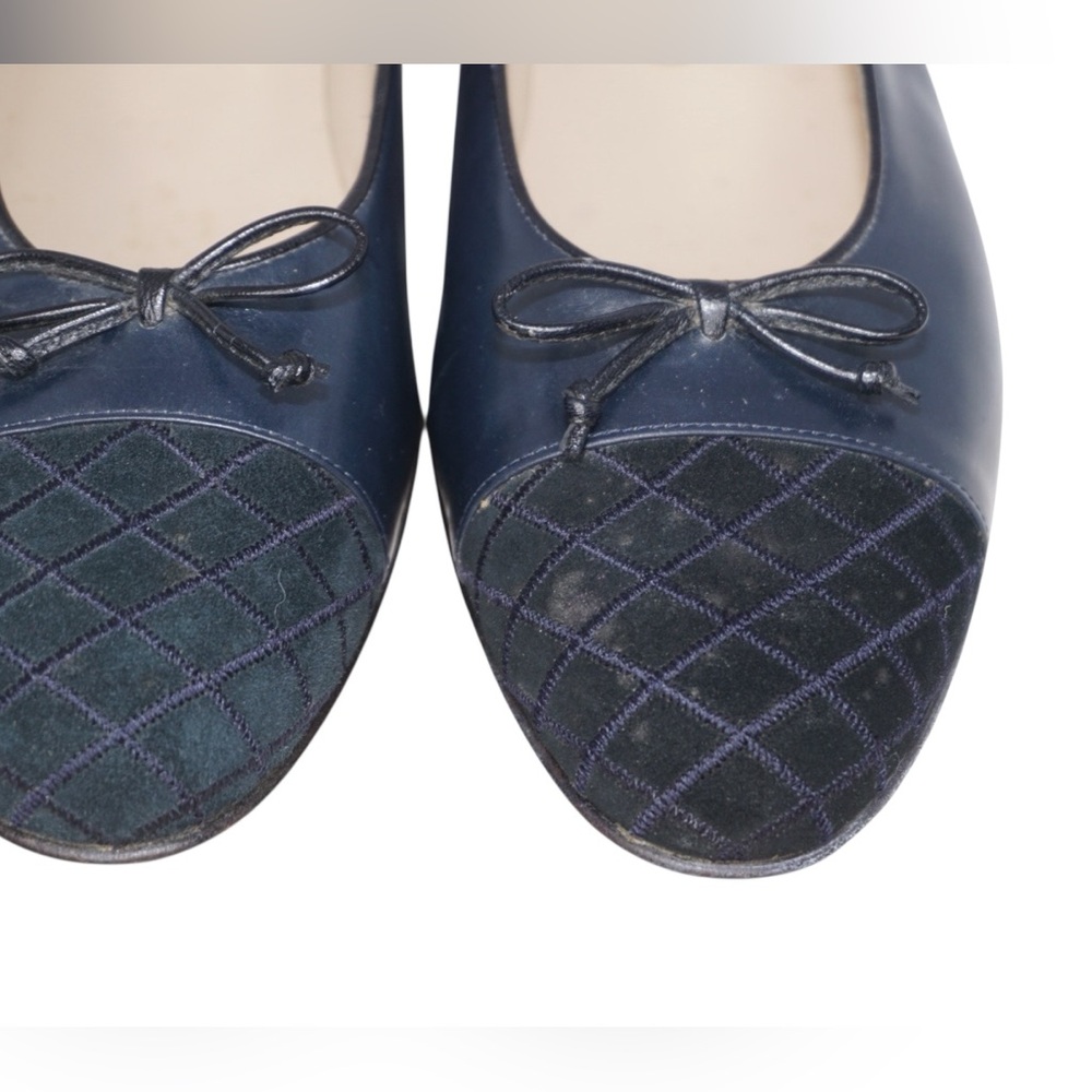 Salvatore Ferragamo Vintage Black Quilted Ballet Flats, Size 9.5AA - Picture 10 of 10